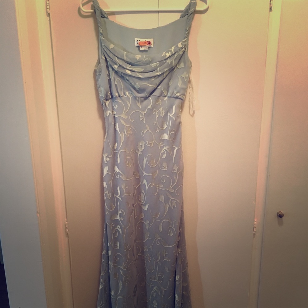 Cachet Dress size 4